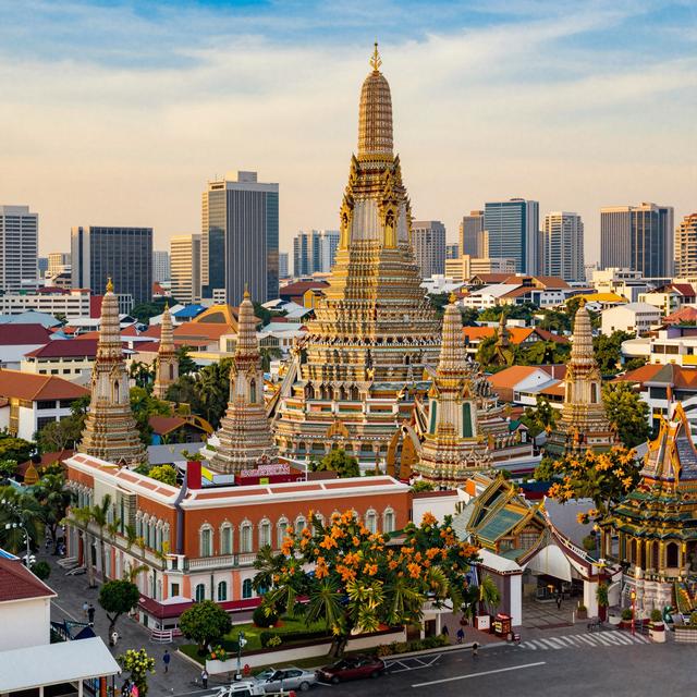 3-Day Shopping Guide to Bangkok: Must-Visit Malls, Unique Souvenirs, and Money-Saving Tips