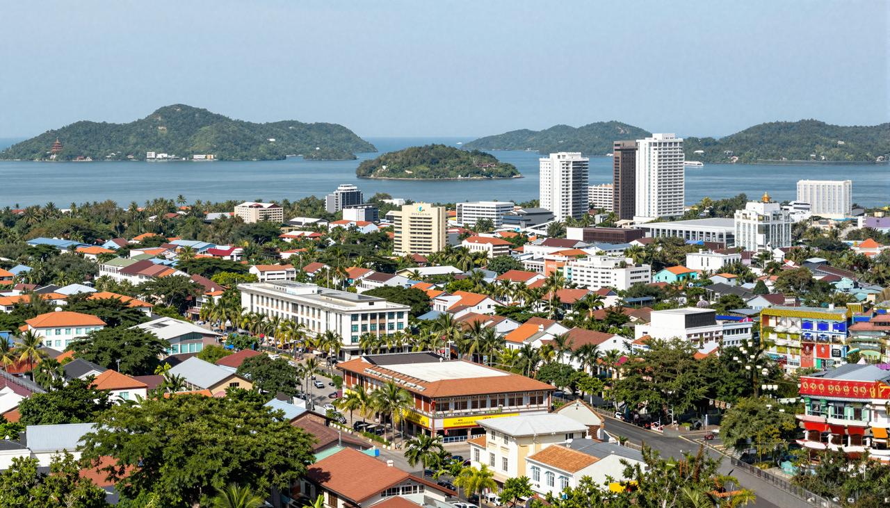 Langkawi Shopping Guide: 5 Days to Discover Island Treasures and Duty-Free Finds