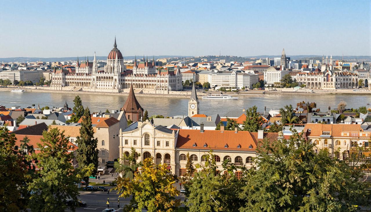 5-Day Shopping Guide to Budapest: Hungary’s Must-Buy List + Mall Itinerary